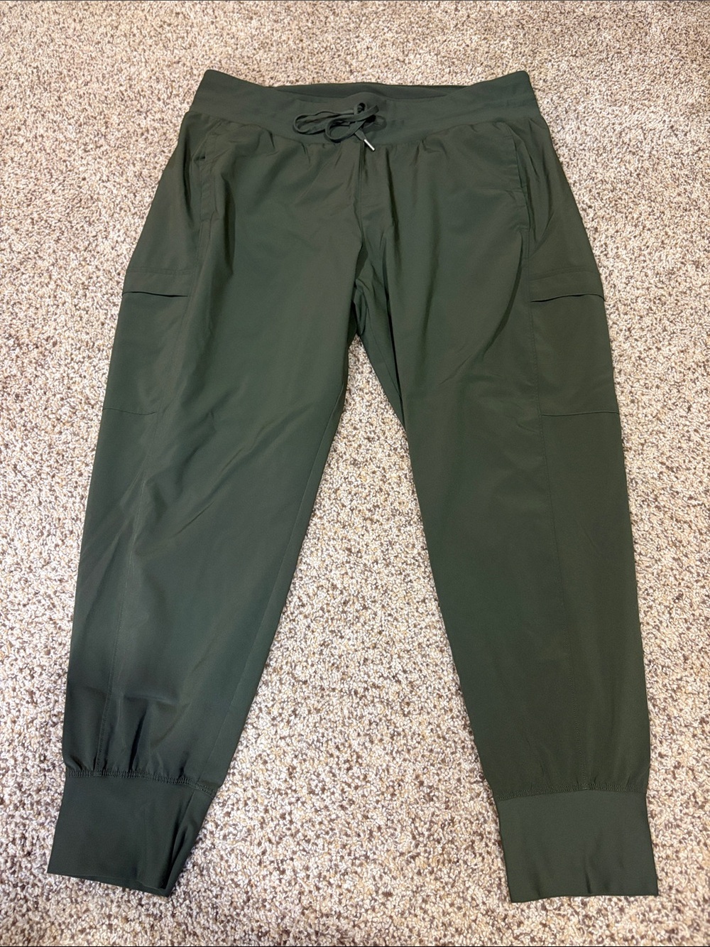 CALIA by Carrie Underwood Olive Green Drawstring Cargo Joggers